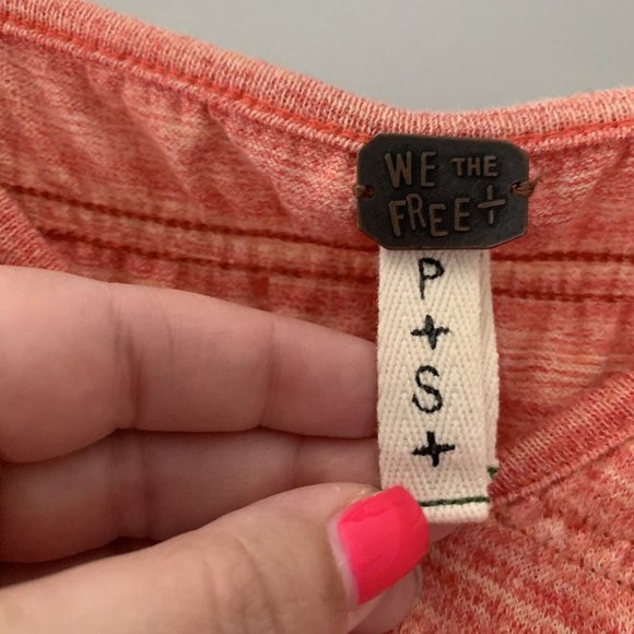 We The Free People Women's Red Orange Long Sleeve Top Blouse Size Small - Picture 4 of 10